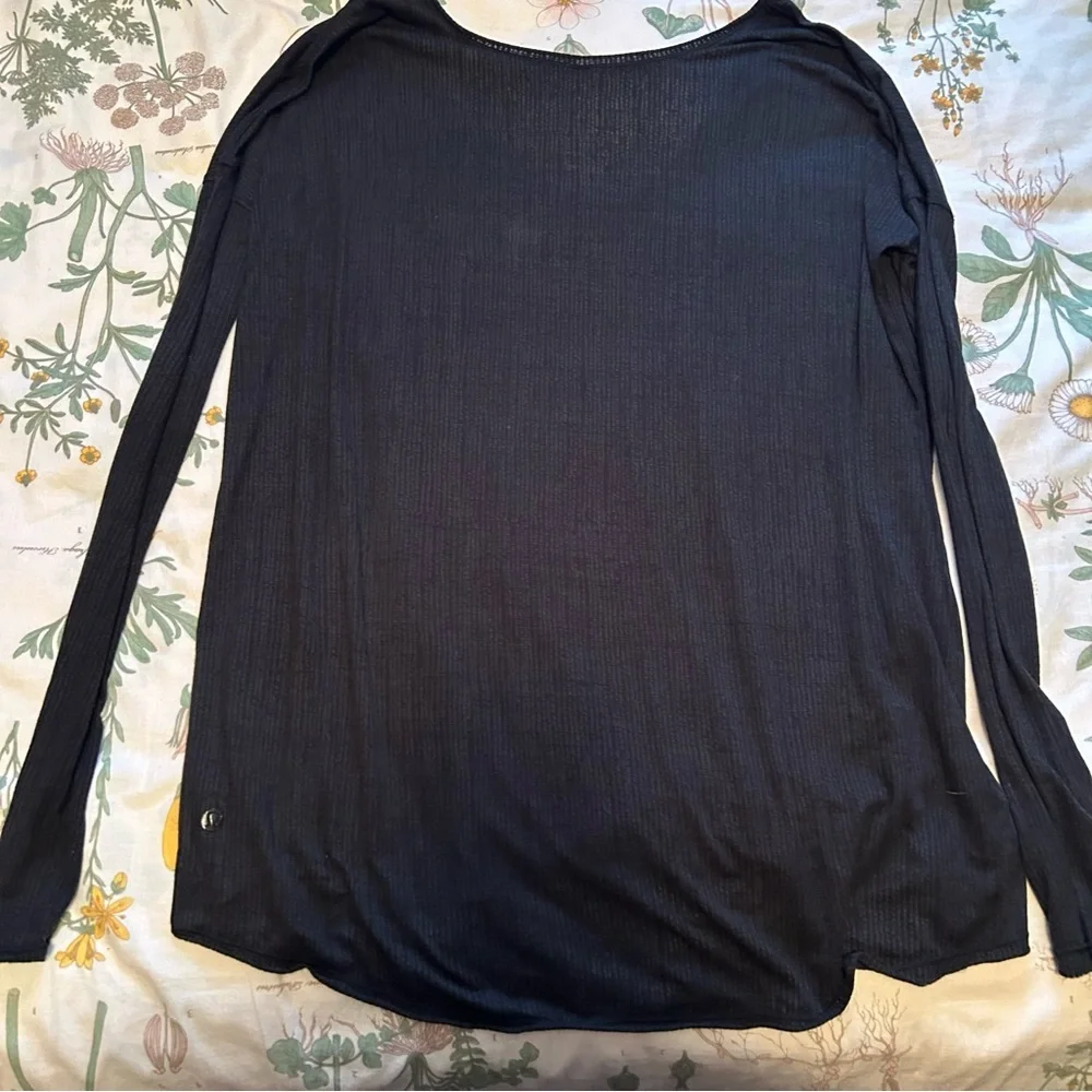 Lululemon long sleeve top